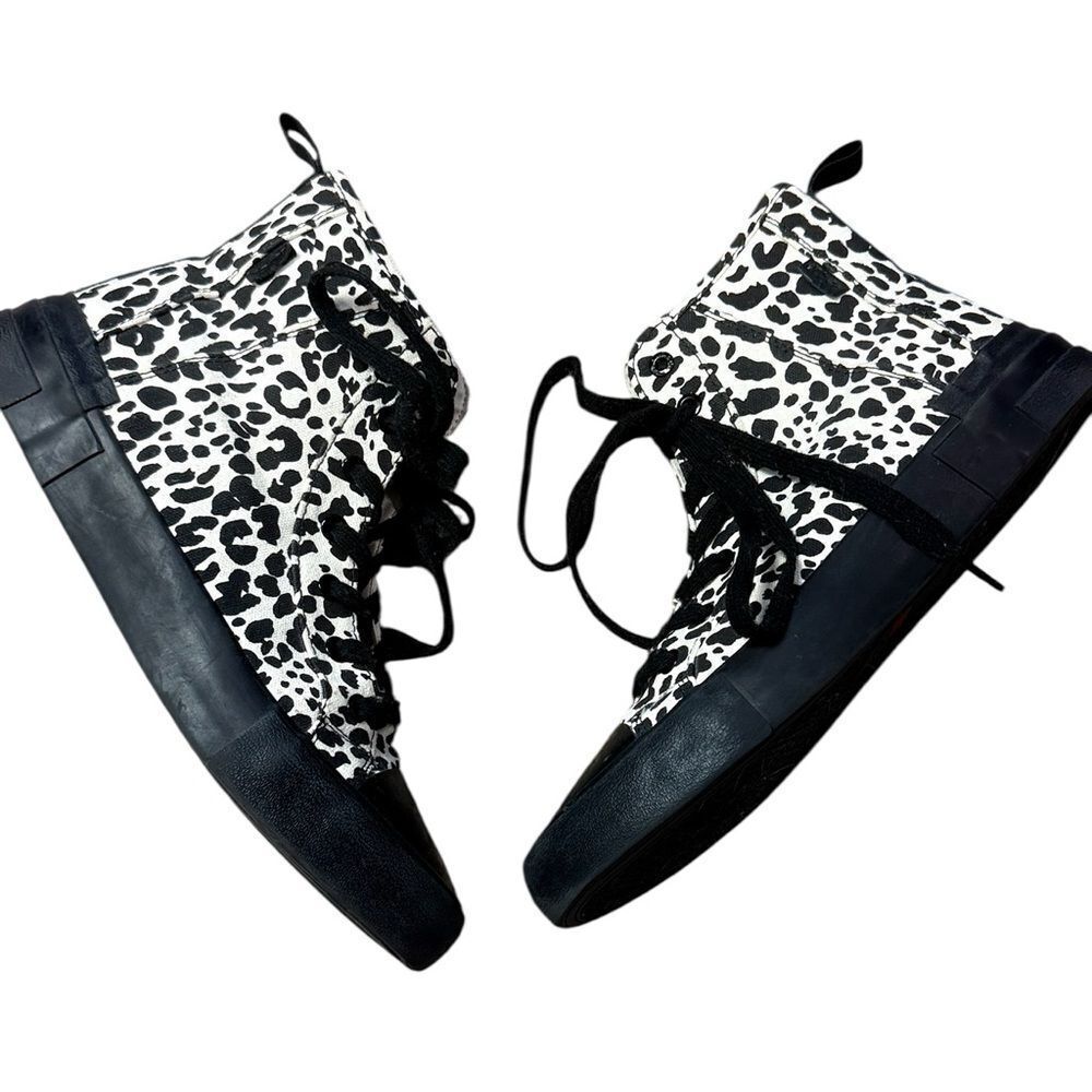 Levi’s Black & White Animal Print High Top Sneakers